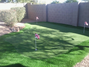 How To Pick Backyard Putting Green. Chandler Fake Grass?